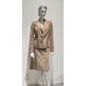 Ταγιέρ σε μπεζ χρώμα