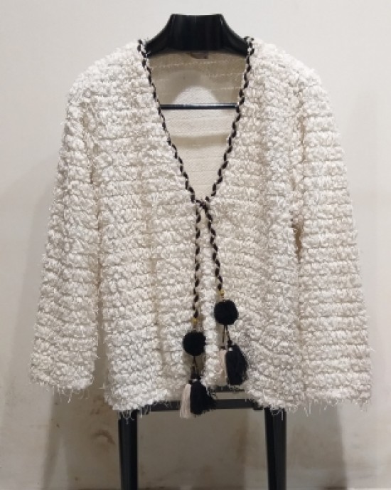 Ζακέτα στο  χρώμα του πάγου